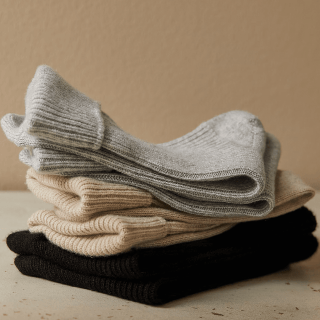 Rosie Sugden cashmere socks l Scottish cashmere socks
