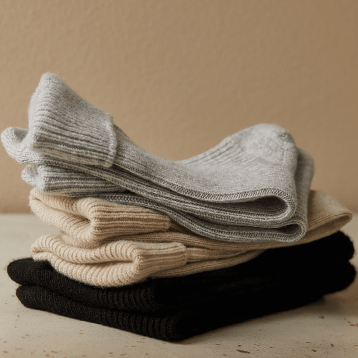 Rosie Sugden cashmere socks l Scottish cashmere socks