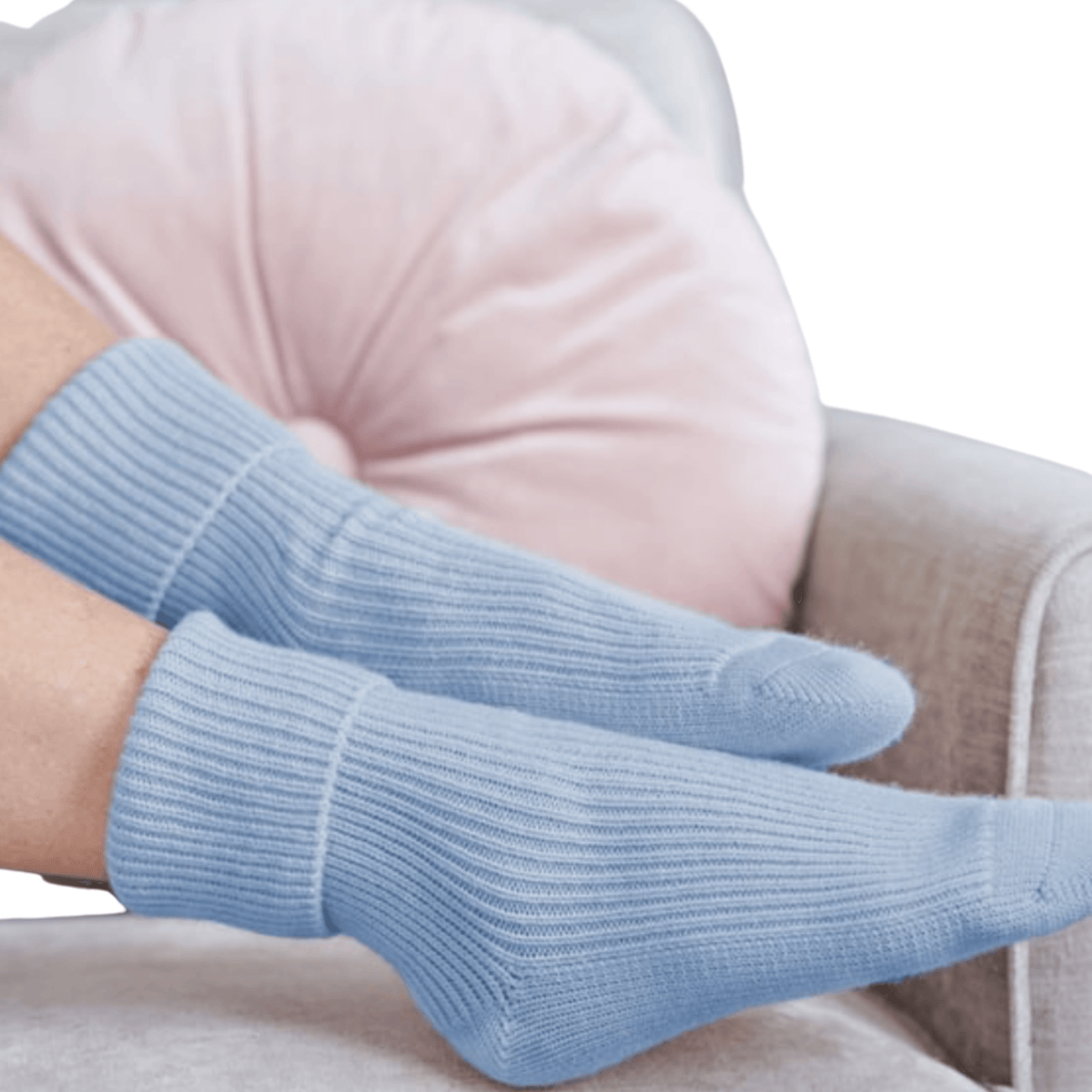 Best Cashmere Socks for Women: Top Luxury Brands Compared