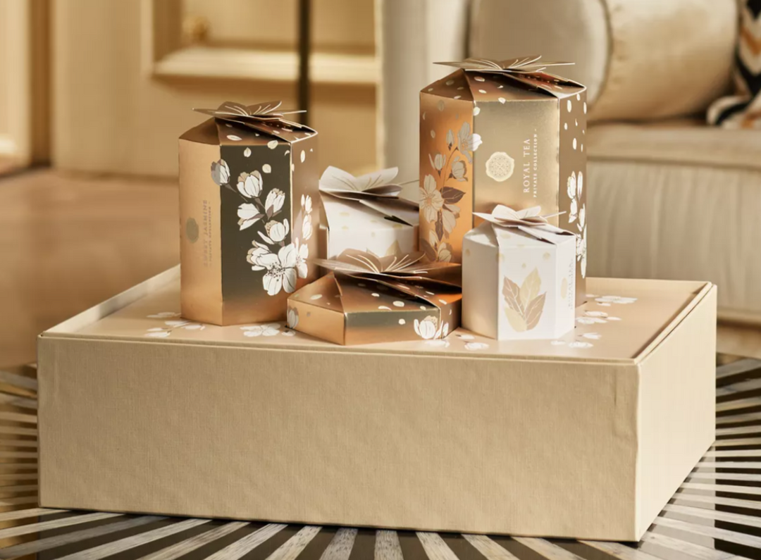 cashmere socks for men | luxury men’s socks | personalised socks UK | sock subscription box | merino wool hiking socks