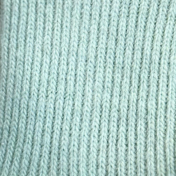 warm cashmere socks | soft cashmere socks | luxury cashmere socks | cashmere sleep socks | cosy bed socks | sock geeks