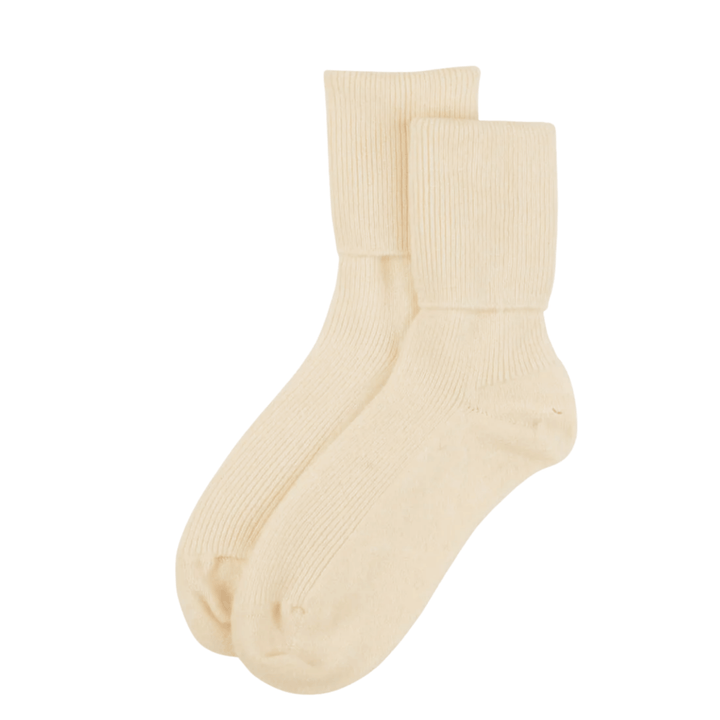 cashmere socks | women’s cashmere socks | luxury cashmere socks | cashmere bed socks | Scottish cashmere socks