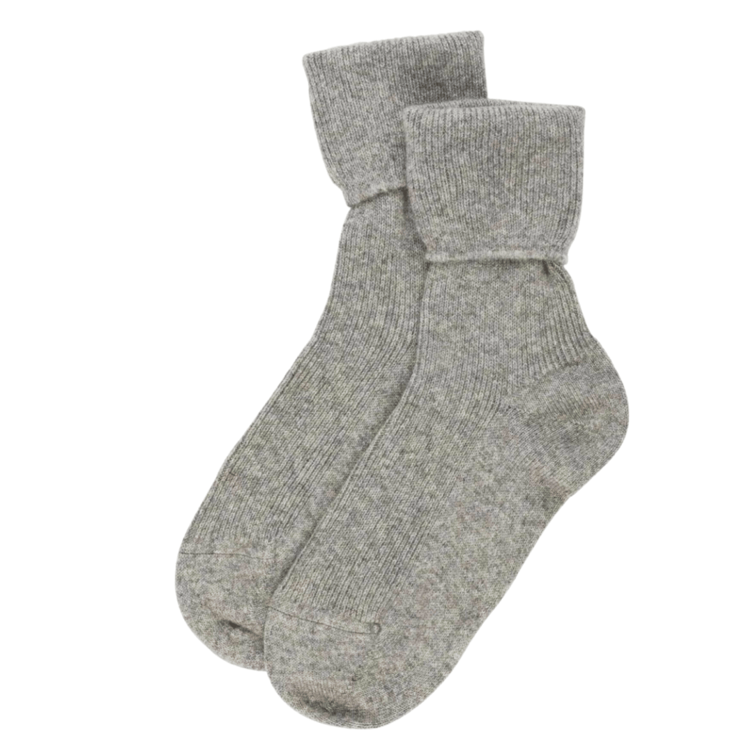 cashmere socks | cashmere ankle socks | cashmere socks gift | premium cashmere socks | hand knitted cashmere socks