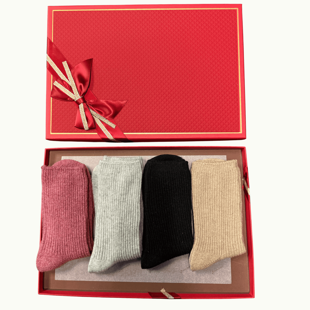 Cashmere socks gift set