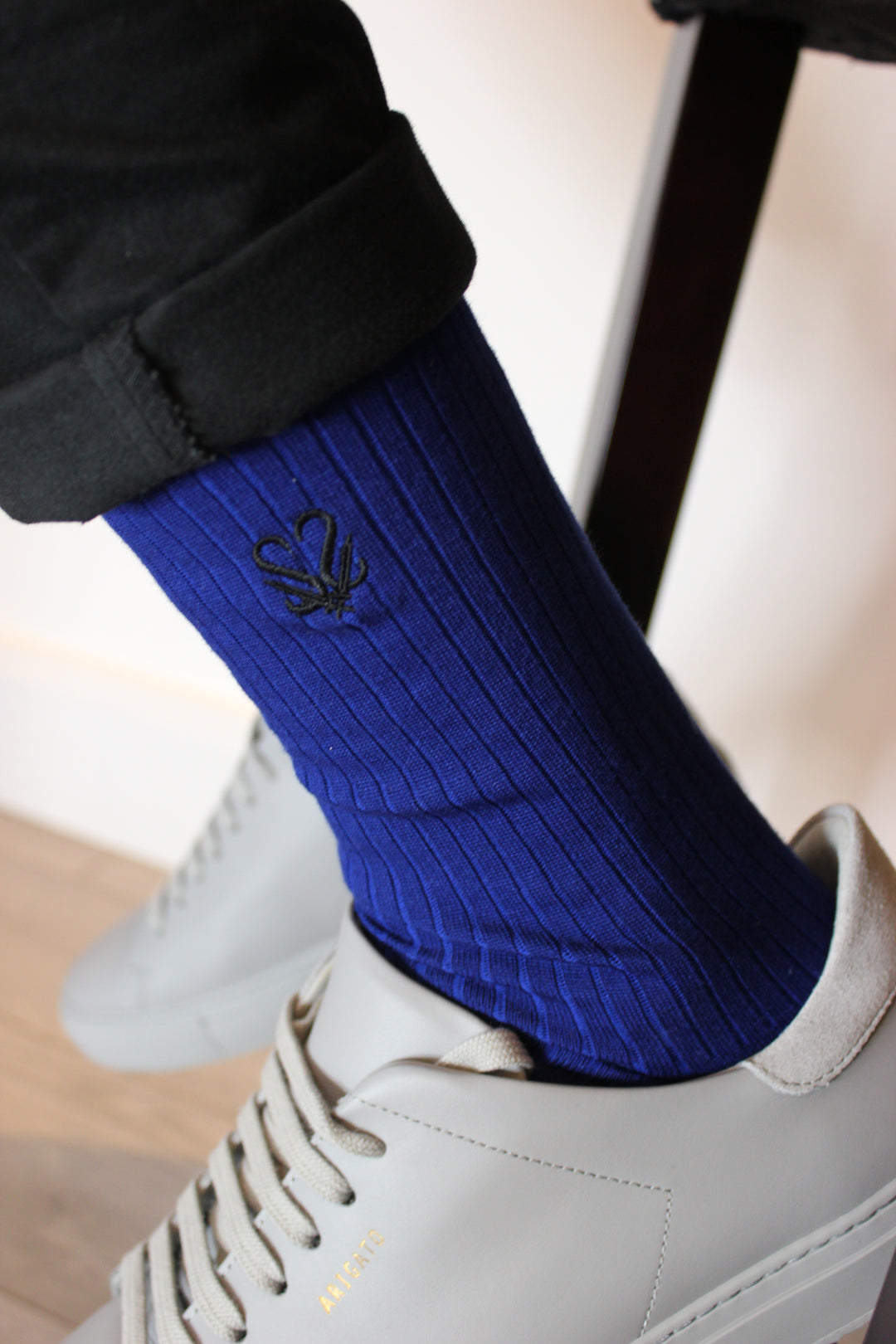 royal blue bamboo socks | luxury blue men’s socks | ribbed dress socks | sock geeks