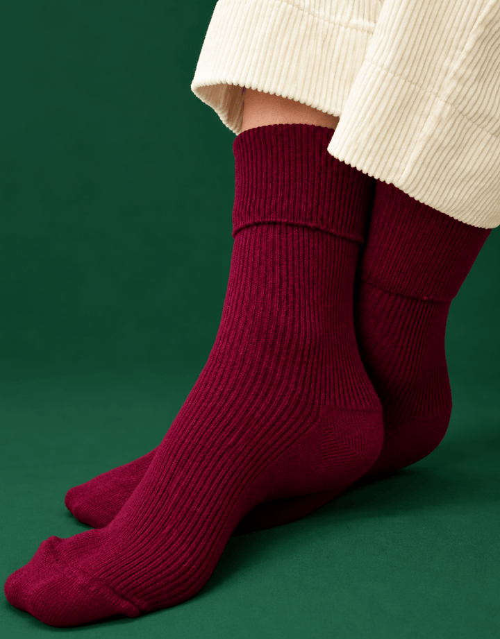 Burgundy Cashmere Socks | Pure Cashmere Socks | Maroon Cashmere Socks | Brora