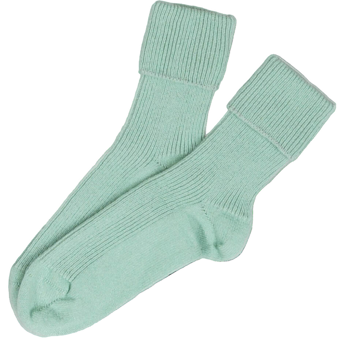 light green cashmere socks | mint cashmere socks | cashmere bed socks | women’s cashmere socks | cashmere lounge socks | sock geeks